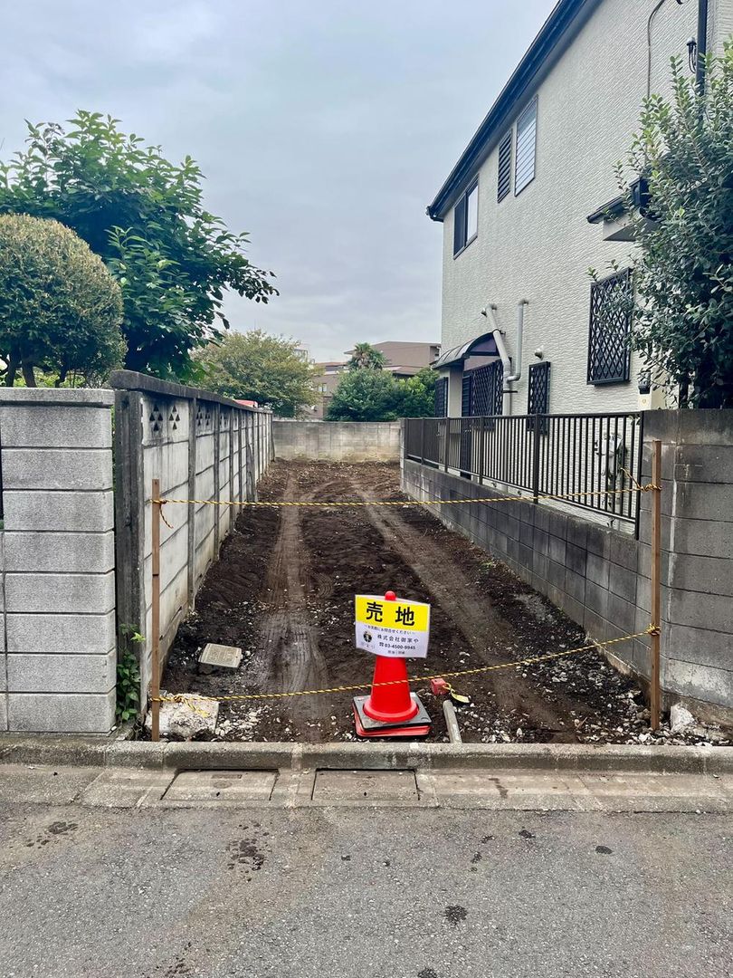Land for Sale in Chitosedai, Setagaya-ku – 246.84 sqm Plot - Thumbnail 4