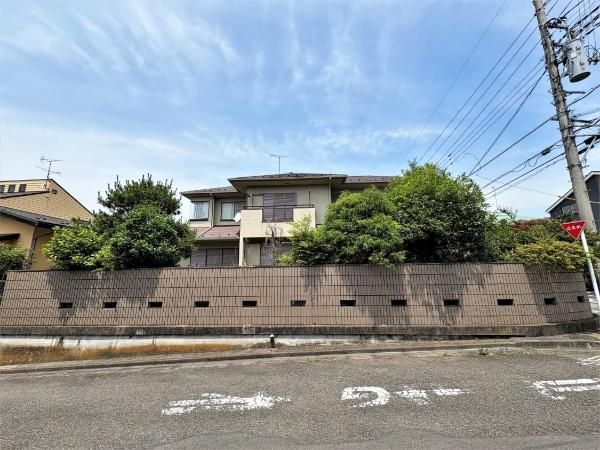 Spacious 5DK House on Large Corner Lot in Tama City, Tokyo - Thumbnail 4