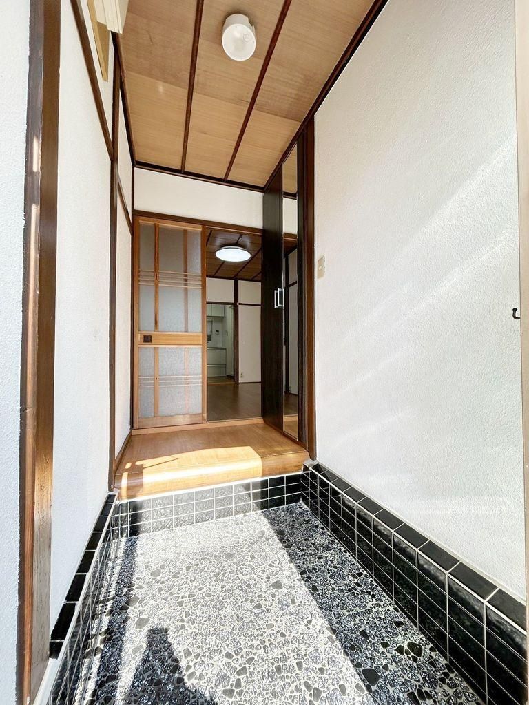 3LDK Detached House for Sale near Abikomae Station, Osaka - Thumbnail 4