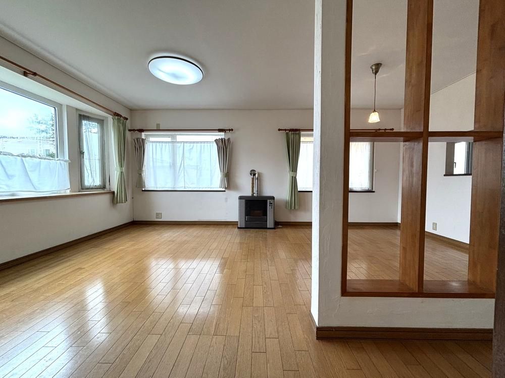4LDK Detached House in Tobetsu, Hokkaido - 6,000,000 Yen - Thumbnail 4