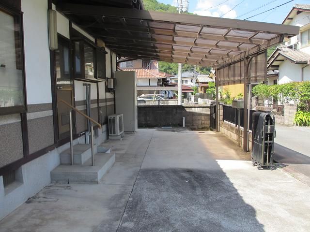 5DK Japanese-Style House for Sale in Higashihiroshima - Thumbnail 3