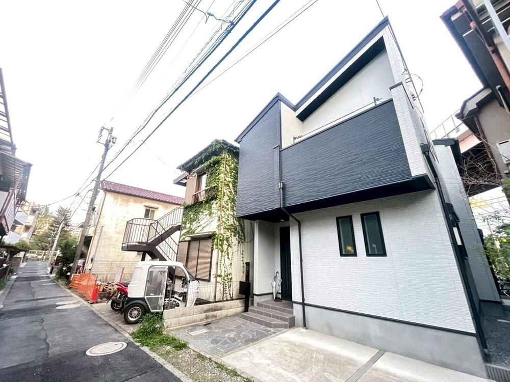 3LDK+S House for Sale Near Kosuge Station, Adachi, Tokyo - Thumbnail 2