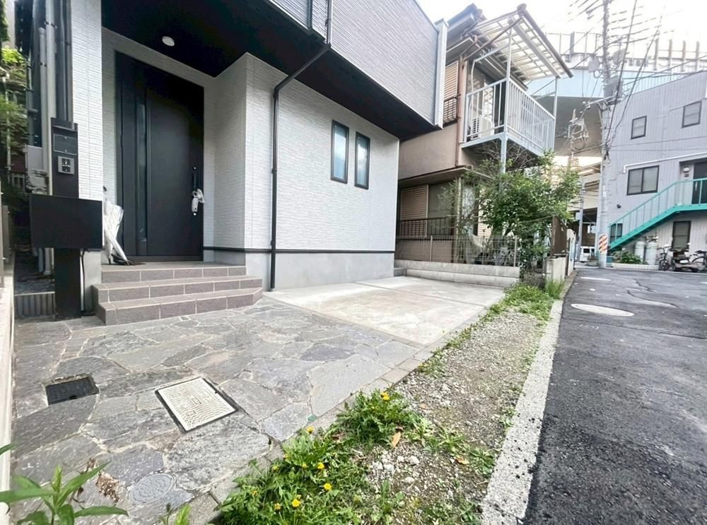 3LDK+S House for Sale Near Kosuge Station, Adachi, Tokyo - Thumbnail 4