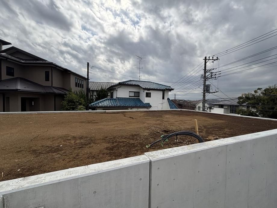 297.52m2 Land for Sale in Utsukushigaoka, Aoba Ward, Yokohama - Thumbnail 2