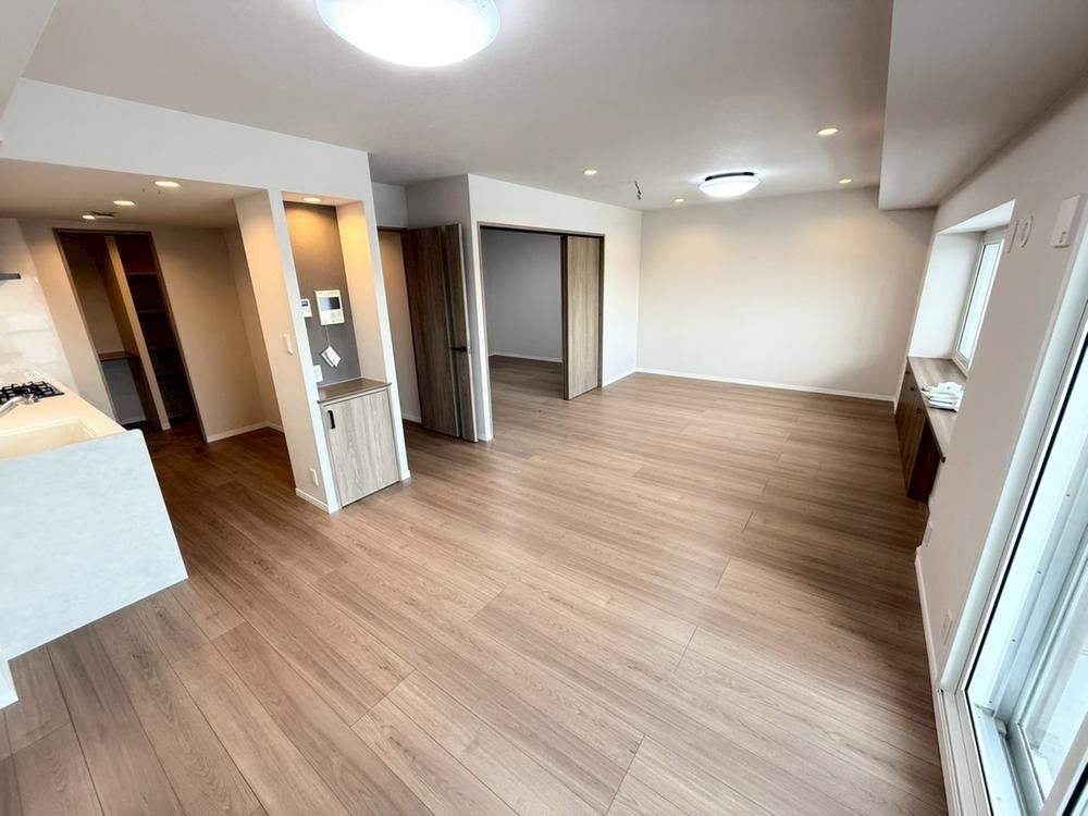 Renovated 3LDK Apartment near Minami-go 18-chome Station, Sapporo - Thumbnail 4