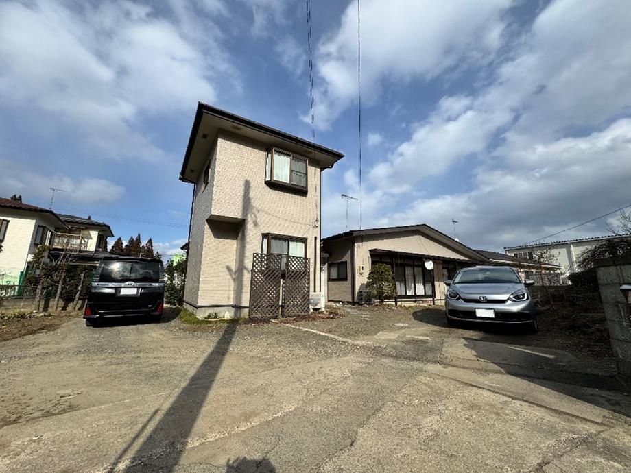 6DK Detached House with Large Lot in Sendai, Miyagi - Thumbnail 2