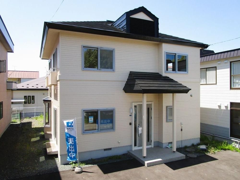 Renovated 4LDK House in Kitami, Hokkaido – 290m2 Land - Thumbnail 2