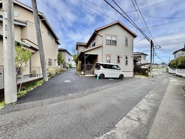 5LDK House for Sale in Iwatsuki-ku, Saitama City - Thumbnail 3