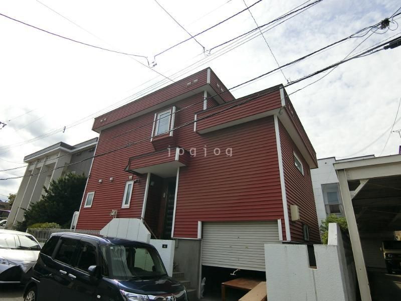 Renovated 4LDK Detached House in Sapporo Minami Ward - Thumbnail 2