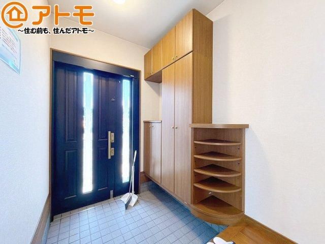 Renovated 3LDK House for Sale in Suruga Ward, Shizuoka - Thumbnail 3