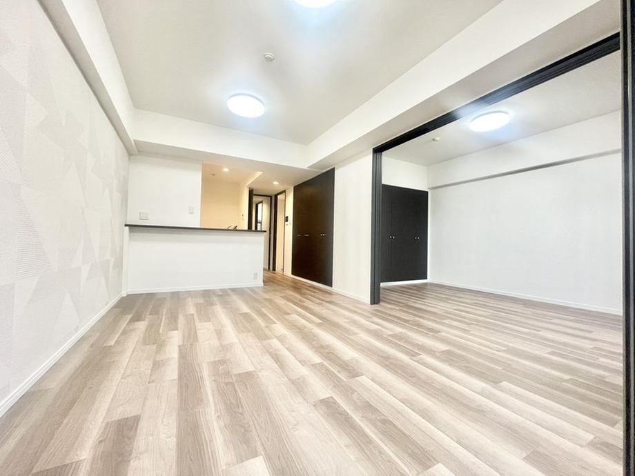 Renovated 3LDK Apartment for Sale in Miyamae, Kawasaki - Thumbnail 3