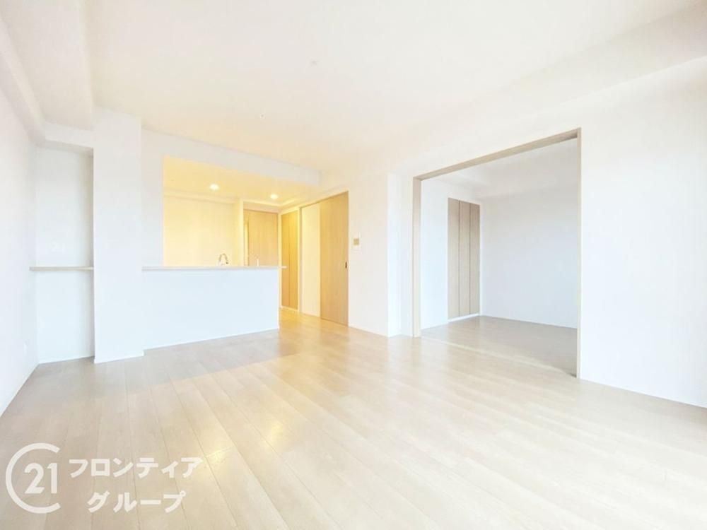 3LDK Apartment for Sale in Hirakata, Osaka | 71.3 sqm - Thumbnail 3