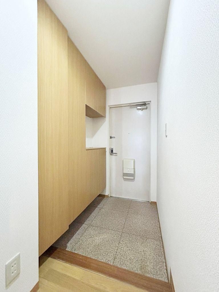 3LDK Apartment for Sale in Sapporo Kita Ward - Thumbnail 2