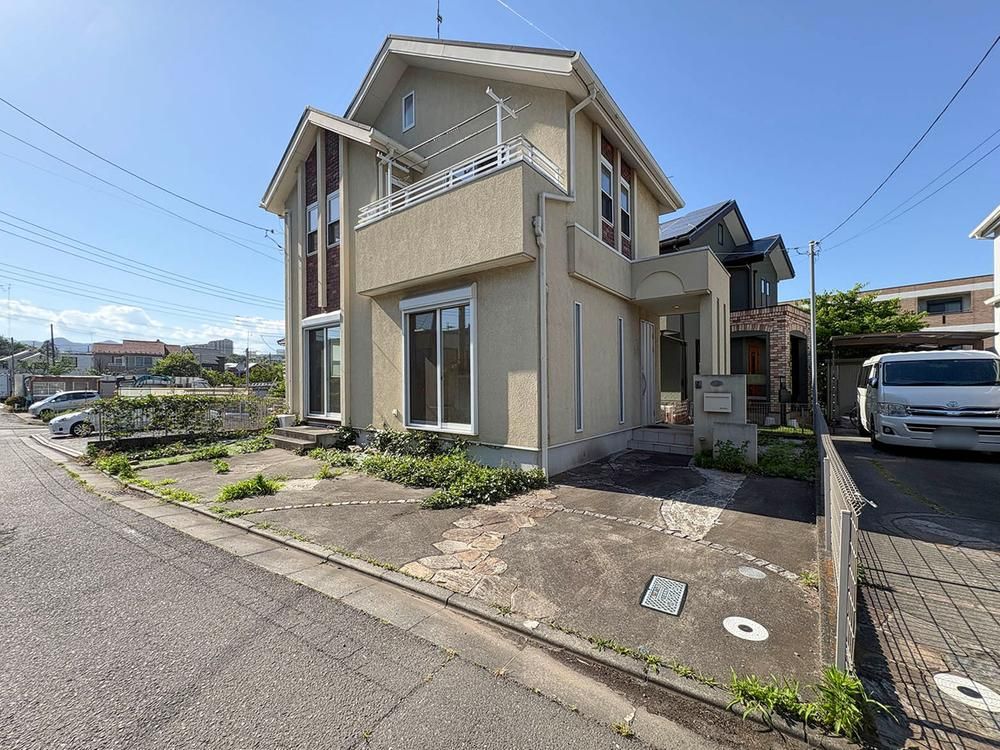 3LDK Detached House with Loft in Hachioji, Tokyo - Thumbnail 2