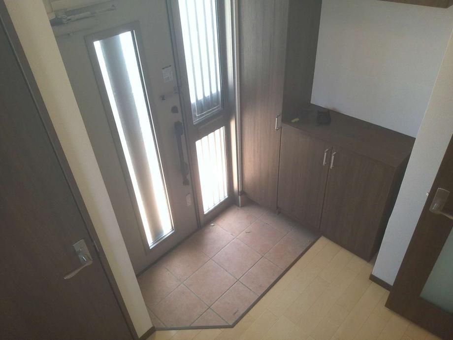 4LDK Renovated House for Sale in Takikawa, Hokkaido - 6.68M Yen - Thumbnail 2