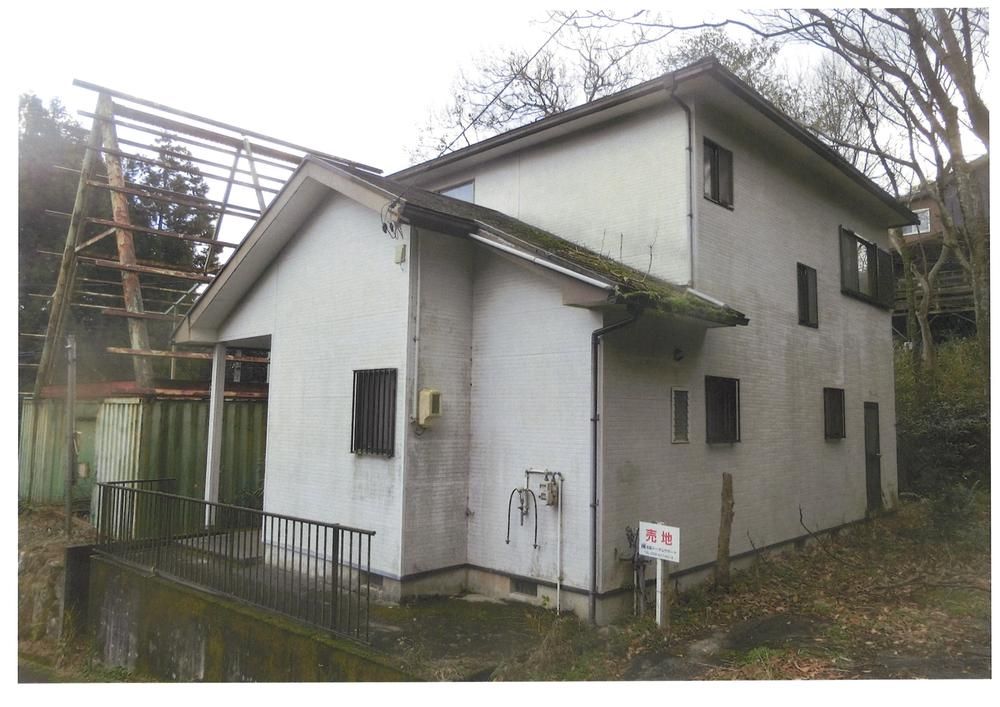 4LDK House for Sale in Komono, Mie - 5.8 Million Yen - Thumbnail 2