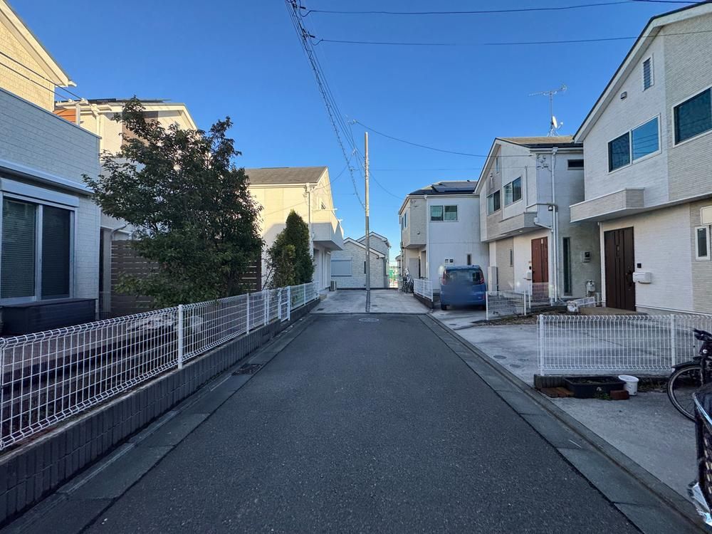 Renovated 4LDK House for Sale in Yokohama's Hodogaya Ward - Thumbnail 3
