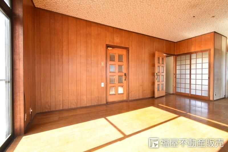 6LDK Detached House for Sale in Akashi, Hyogo - 6800000 Yen - Thumbnail 4