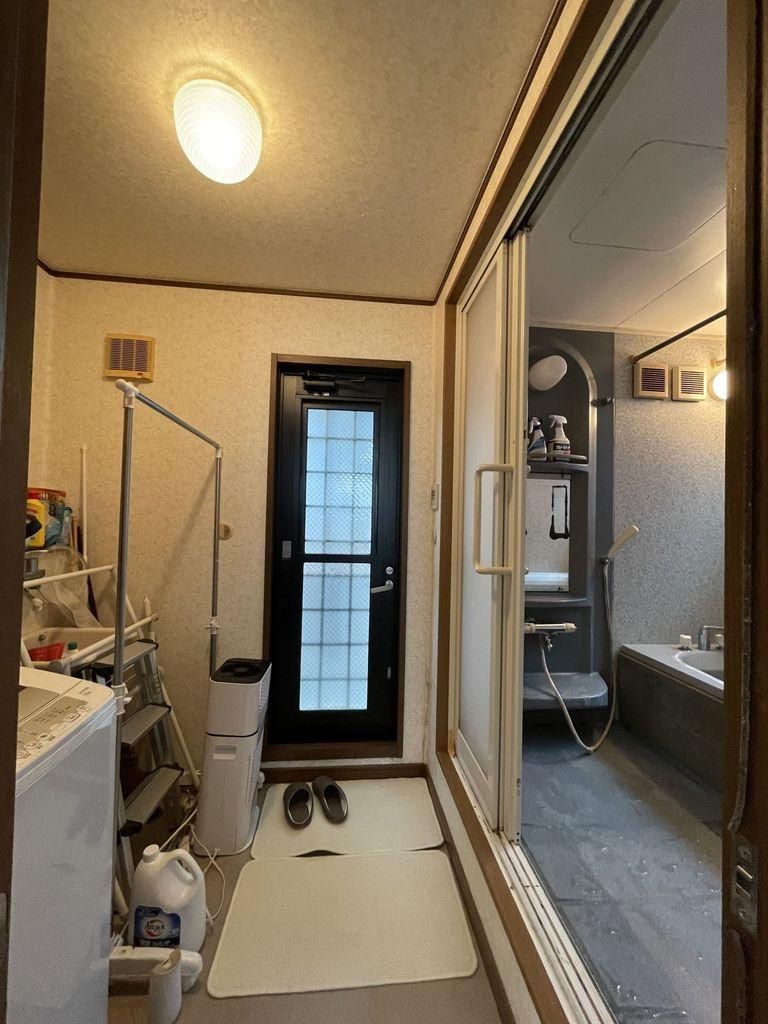 3LDK Mixed-Use Building for Sale in Nagasaki City - Thumbnail 3