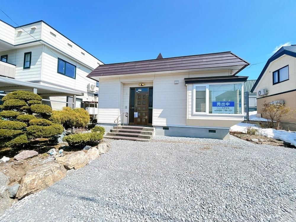 3LDK Detached House in Asahikawa, Hokkaido for 12,490,000 Yen - Thumbnail 2
