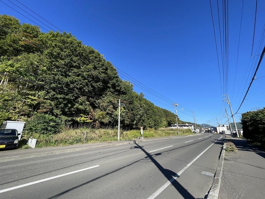Land for Sale in Minami-ku, Sapporo – 1,337 sqm - Thumbnail 2