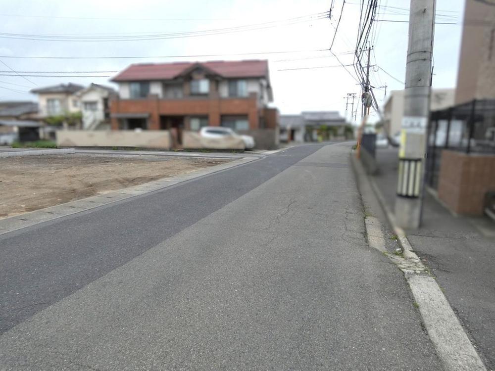 Land for Sale in Oita City - 226.97 sqm Corner Lot - Thumbnail 2