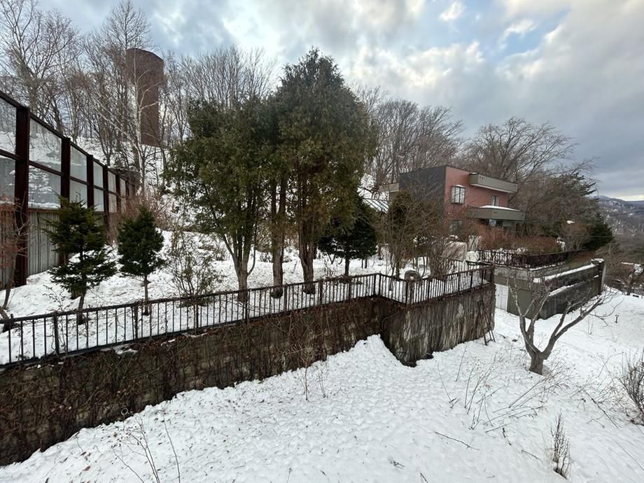1085m2 Land for Sale in Maruyama, Chuo Ward, Sapporo - Thumbnail 4