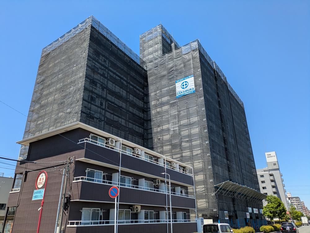 Renovated 2LDK Apartment with Garden in Funabashi - Thumbnail 2
