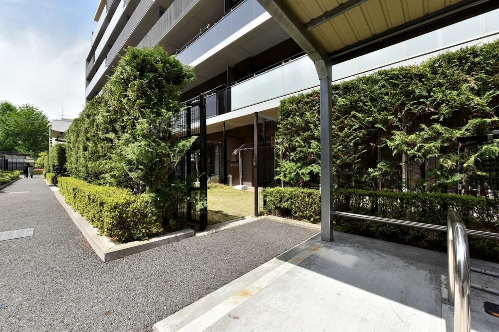 Access Breeze Kawasaki 3LDK Apartment for Sale in Saiwai-ku - Thumbnail 2
