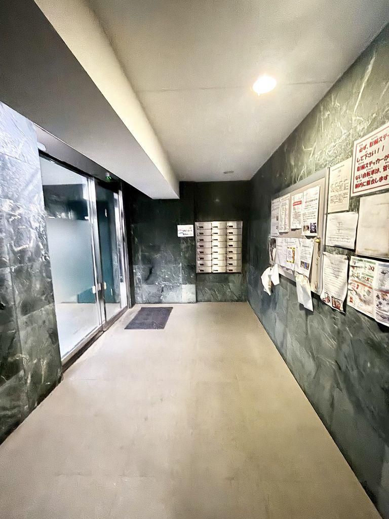 3LDK Apartment for Sale in Kawasaki-ku, Kanagawa - Thumbnail 2