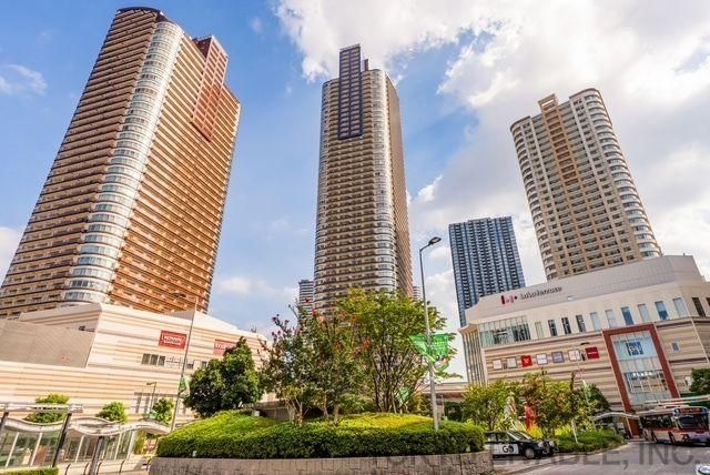 2LDK Apartment for Sale in Nakahara Ward, Kawasaki City - Thumbnail 2