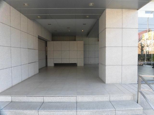 3LDK Apartment for Sale in Kochi City, 75.26m², Renovated - Thumbnail 2