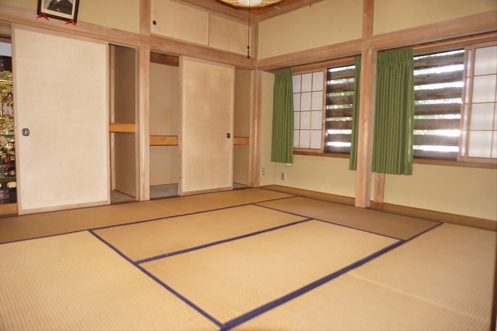 5DK House for Sale in Joetsu, Niigata - 144.94m2 - Thumbnail 4