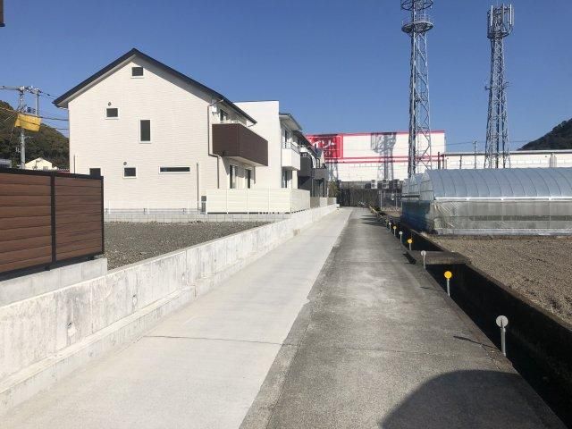 Land for Sale in Kera Otsu, Kochi City - 135m² Plot - Thumbnail 3