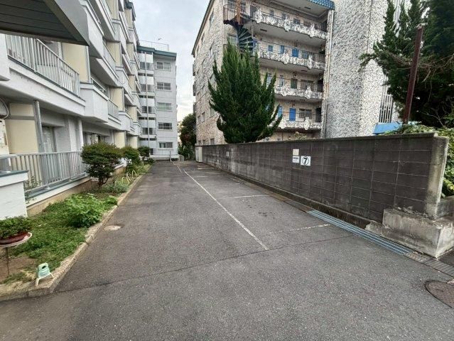 2DK Condominium for Sale in Mito City, Ibaraki - Thumbnail 2