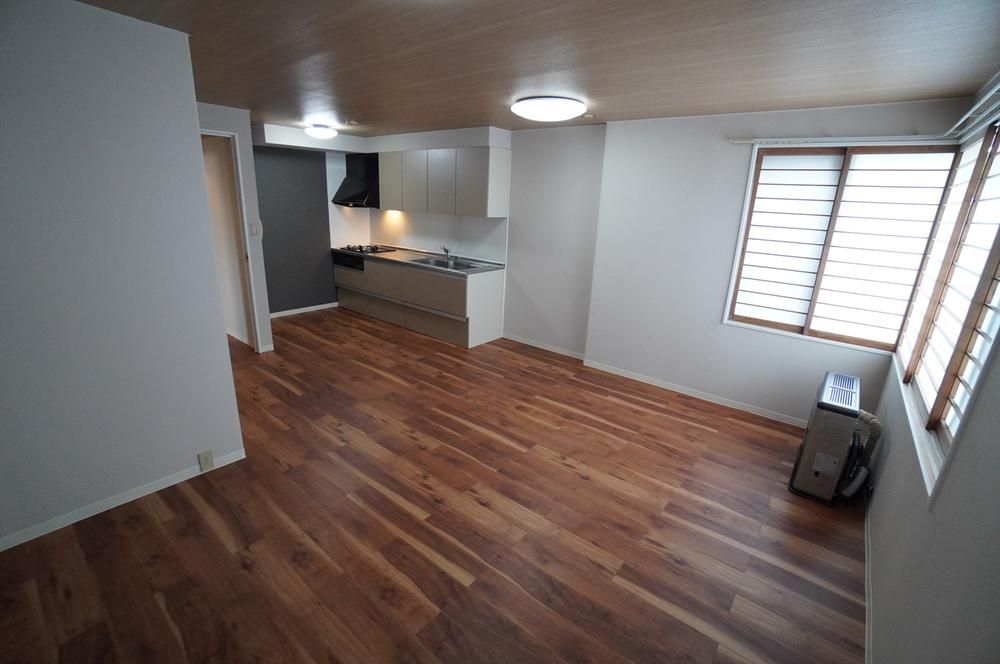 Renovated 3LDK Apartment in Sapporo Chuo Ward - Thumbnail 3