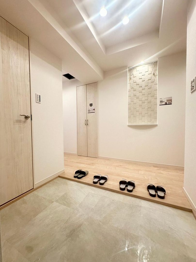 3LDK Apartment Near Tsukada Station, Funabashi 104.74m2 - Thumbnail 2