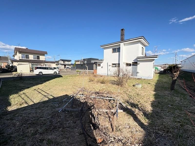 Land for Sale in Kitami City, Hokkaido – 411 sqm Plot - Thumbnail 2