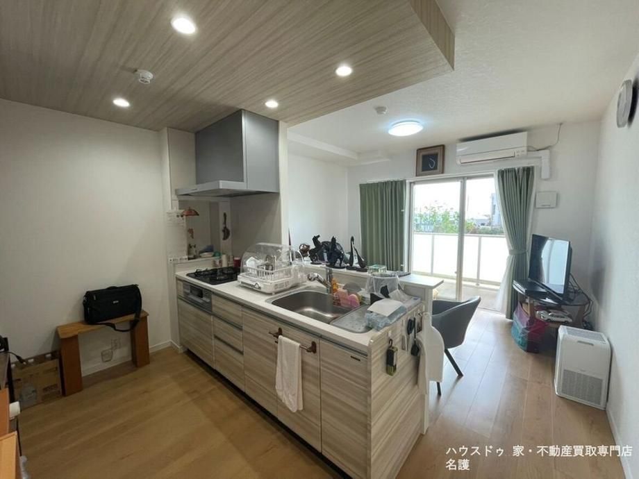 1LDK Apartment for Sale in Ginoza Village, Okinawa - 53m2 - Thumbnail 2