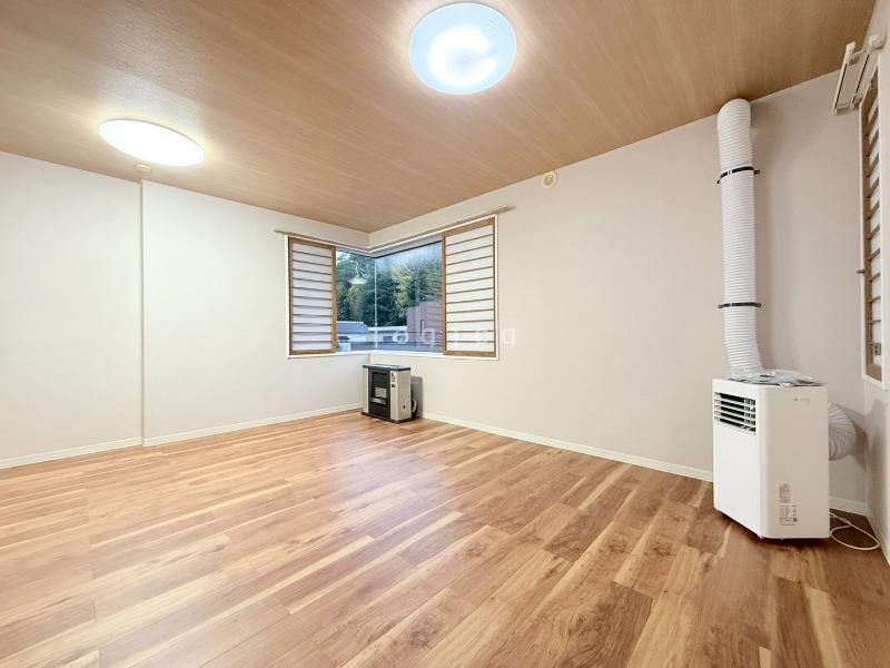 Renovated 3LDK Apartment for Sale in Sapporo Chuo Ward - Thumbnail 2