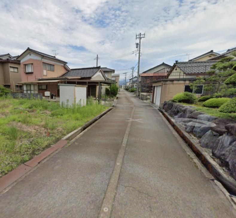 399 sqm Land for Sale in Kamiichi, Toyama - Near Shinmiyakawa Station - Thumbnail 2