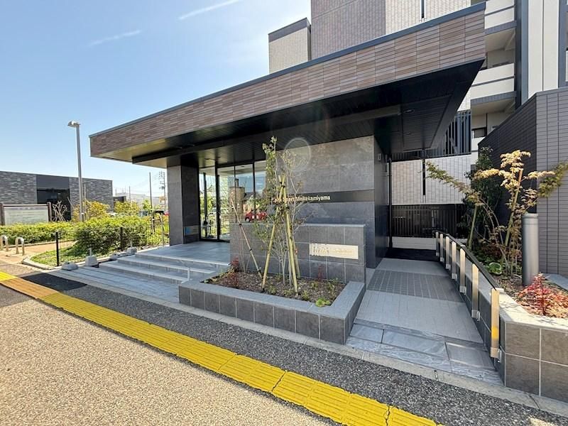 Alpha Smart Onikeueyama 3LDK Condo for Sale in Niigata - Thumbnail 2