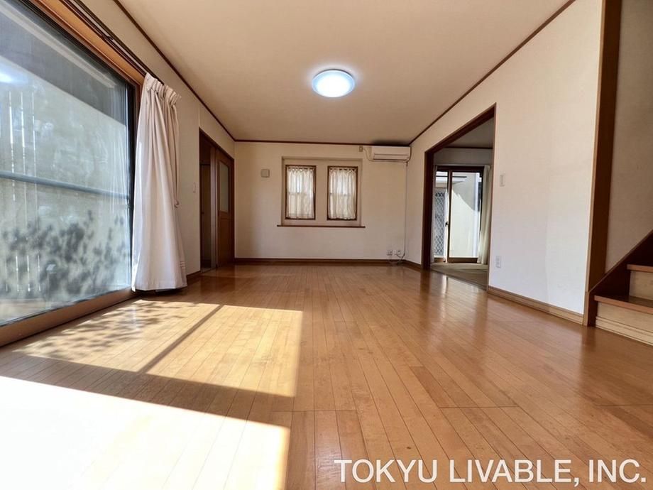 5LDK House for Sale in Funabashi, Chiba - 103 sqm - Thumbnail 2