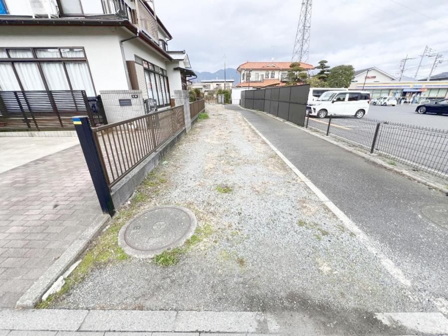 6LDK House Near Shibusawa Station in Hadano, Kanagawa - Thumbnail 4