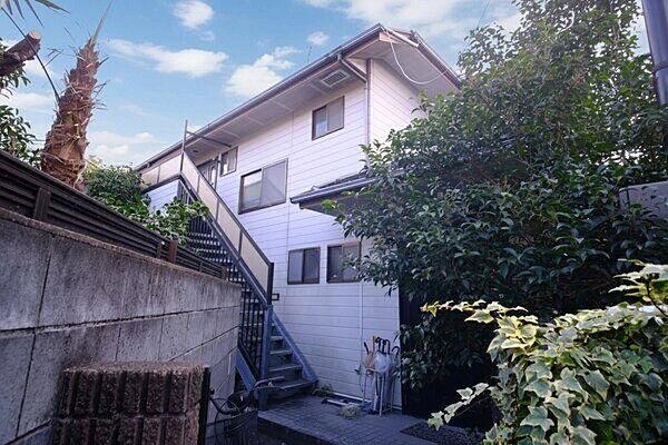 4LDK House for Sale in Nakano, Tokyo - 160.64m2 - Thumbnail 2