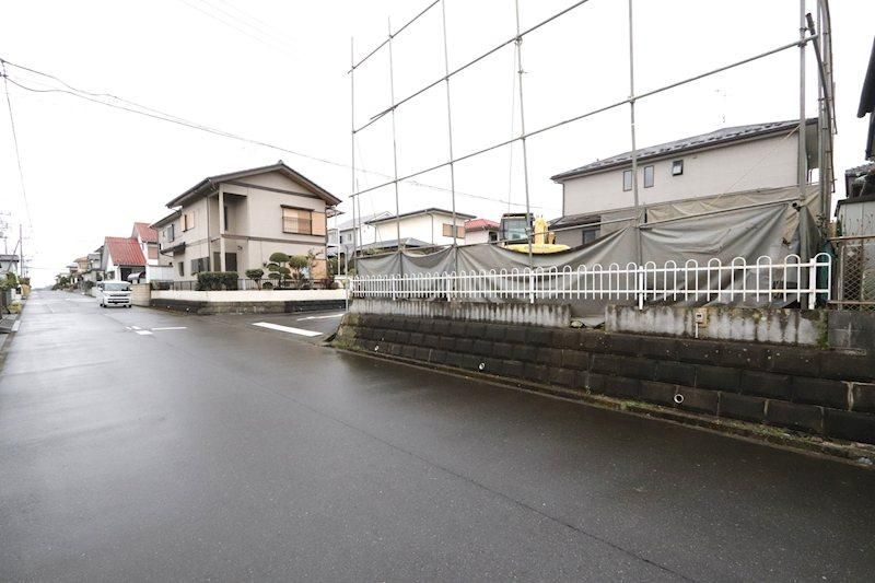 Land for Sale in Tsukubamirai, Ibaraki - 157m² Corner Plot - Thumbnail 2