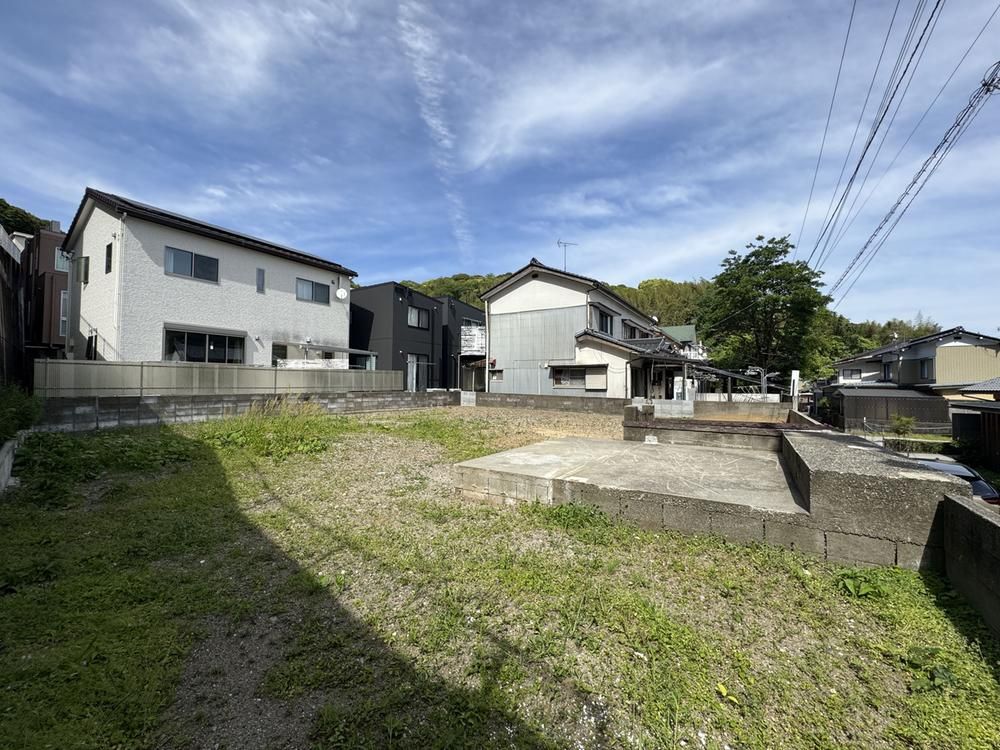 Spacious Land for Sale in Kochi City, Kochi Prefecture - Thumbnail 2