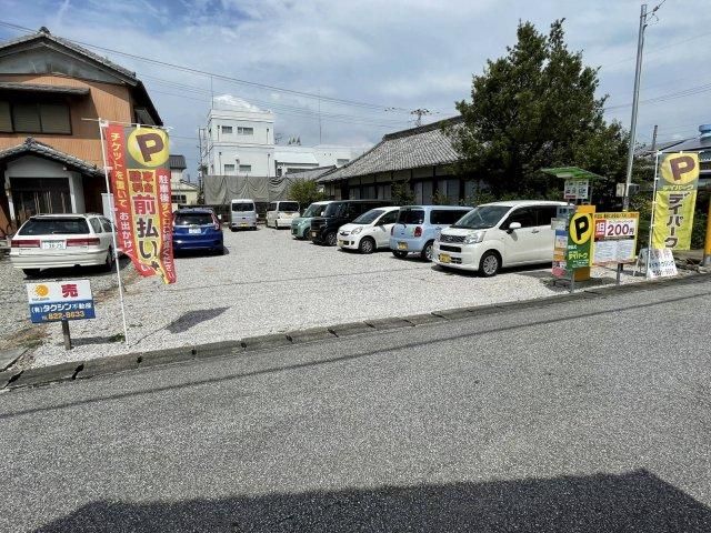 Building Plot for Sale in Konan City, Kochi - Thumbnail 3
