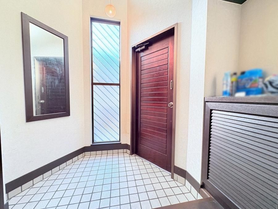 5LDK House for Sale in Nara City, Near Kintetsu Nara Station - Thumbnail 3