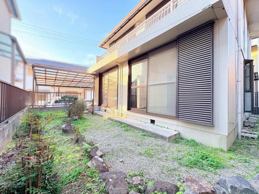 5LDK House for Sale in Nara City, Near Kintetsu Nara Station - Thumbnail 2